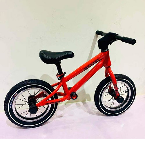 Біговел дитячий PROFI KIDS 12д. М 5451A-1 (1шт) кільк.різ,кермо,алюм.обод,червоний (шт.)