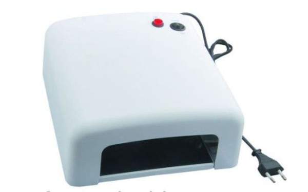 818 УФ Лампа для манікюру та педикюру 818 УФ (шт.)