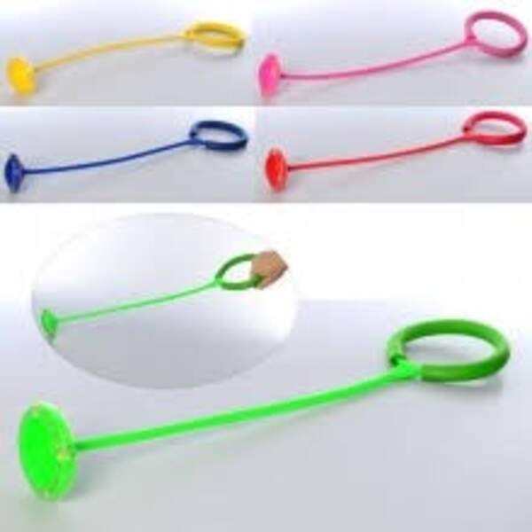 Іграшка скакалка №40155 скакалка на ногу 4кол (100) (шт.)