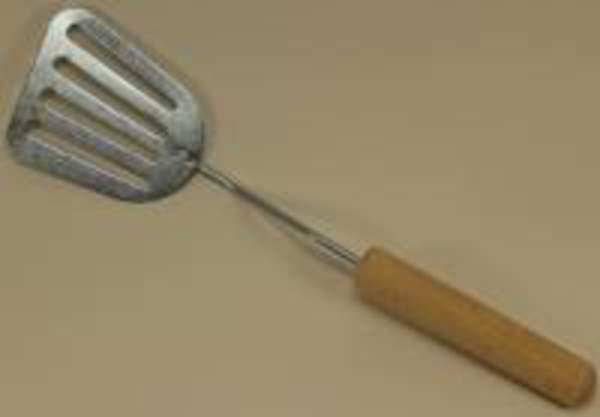 Лопатка металева з дерев'яною ручкою 004 (шт.)