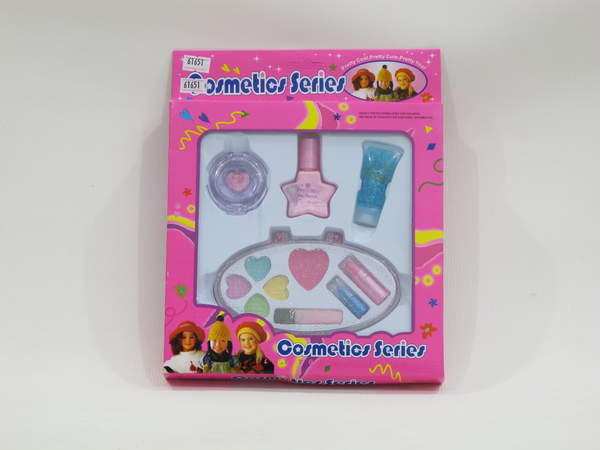 Косметика 2057 (120шт) тіні, помада, пензлик, у футлярі, лак, блиск, в коробці, 21-26-3см (шт.)