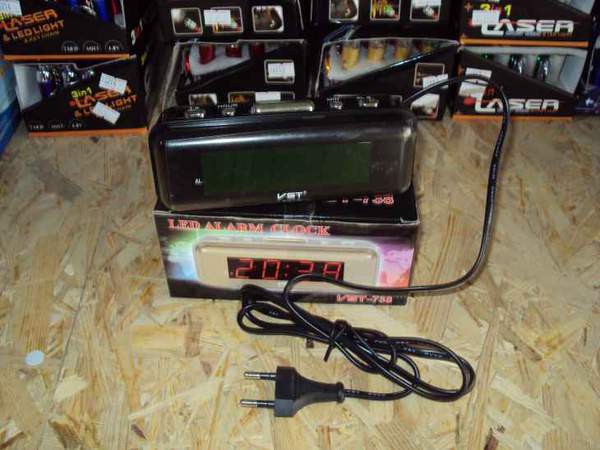 Годинник VST 738 зелений (80) 1233 (шт.)