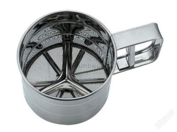 1018 Кухоль - сито маленька (шт.)