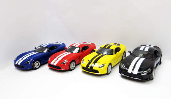 Модель легкова 5' KT5363FW 2013 SRT Viper GTS метал.інерц.відкр.дв.кор./96/ (шт.)